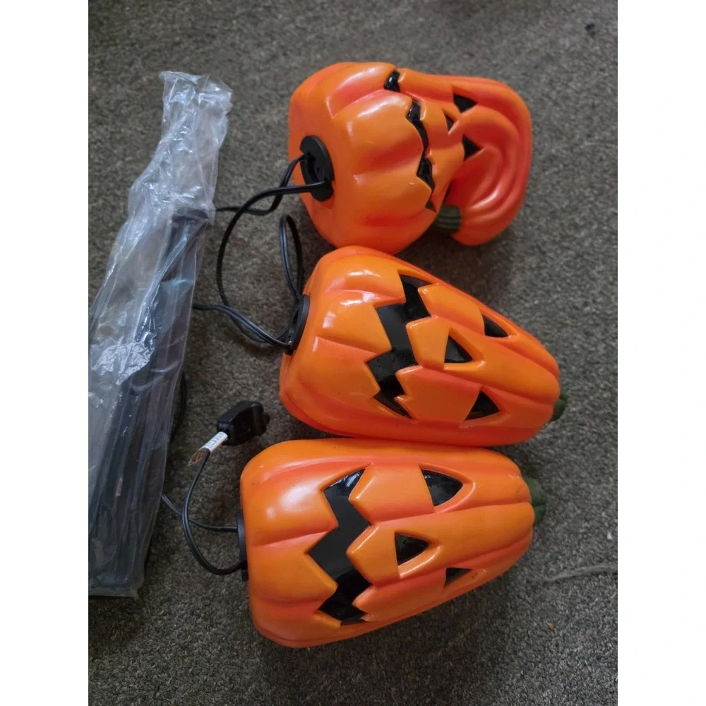 Nos Vtg PUMPKIN LIGHT-UP LAWN STAKE set Halloween Yard Decoration Outdoor Path